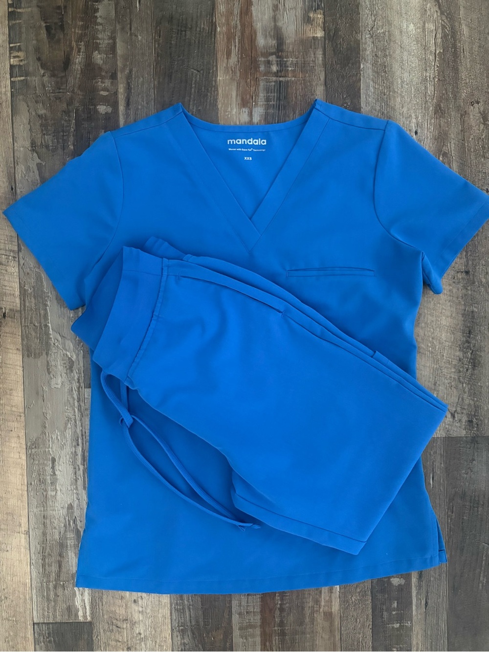 Mandala Women's V-Neck Scrub Top and Joggers in Royal Blue